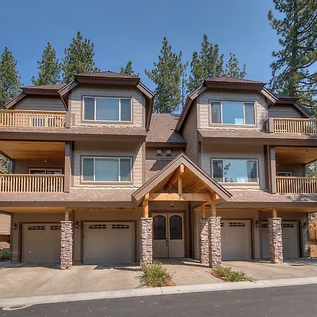 Tahoe Woods Escape - Three Bedroom Home